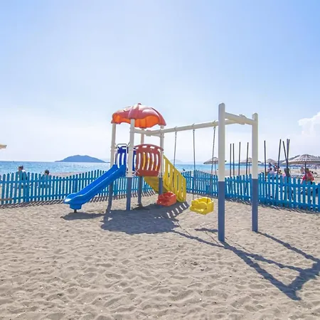 Sunset Beach Club Aqualettings Lighthouse 4 Appartamento Fethiye